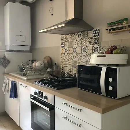 Apartment Dans Quartier Calme Avec Petit Jardin Montpellier